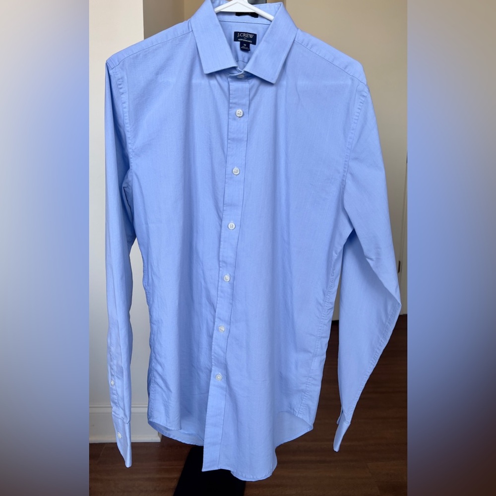 Flex Performance Dress Shirt by J. Crew Factory. Sky Blue, Medium.